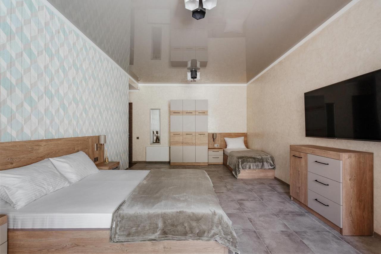 Yudgi - Home Hotel 초르노모르스크 외부 사진
